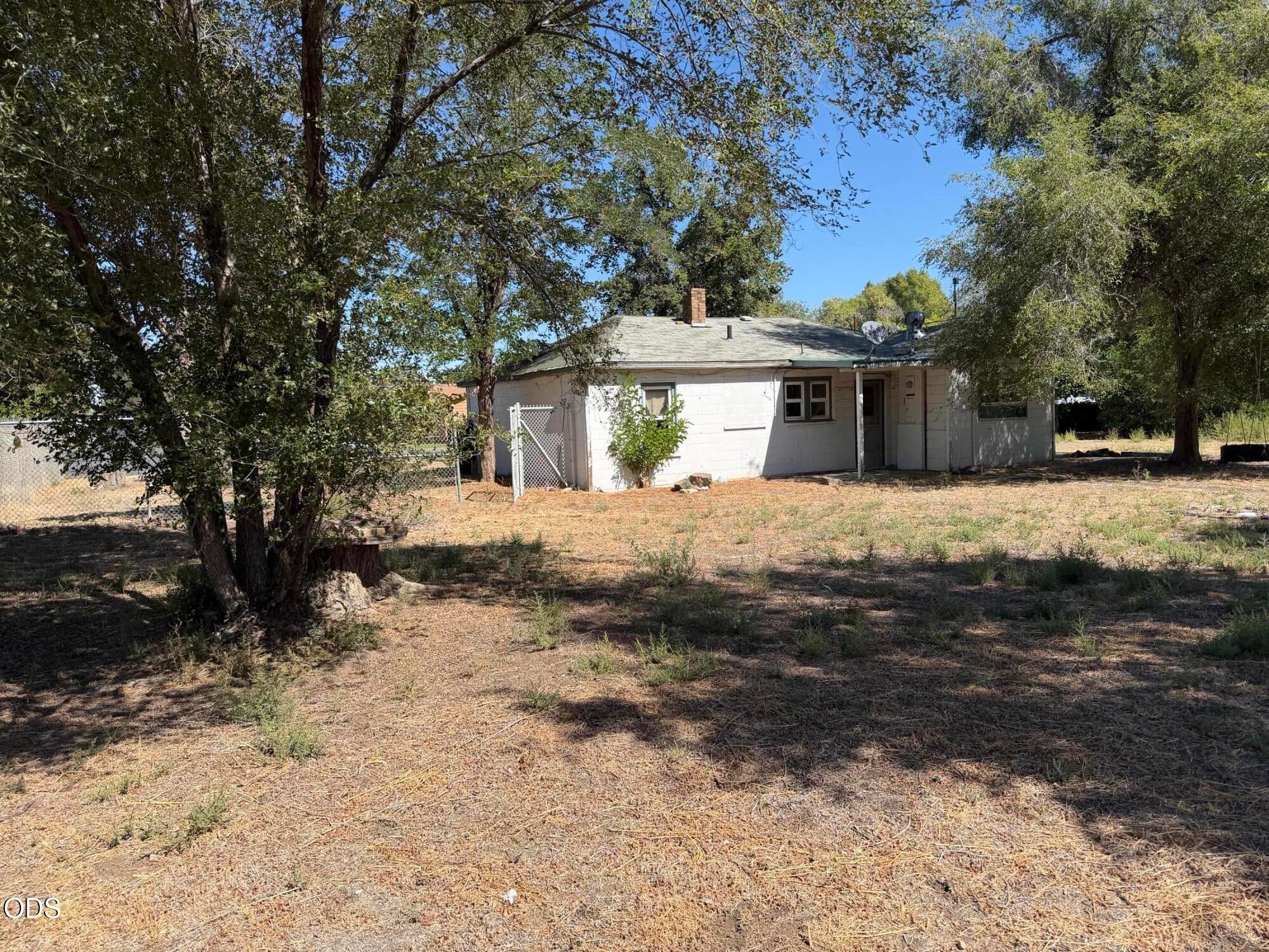 240 NW Birch Avenue