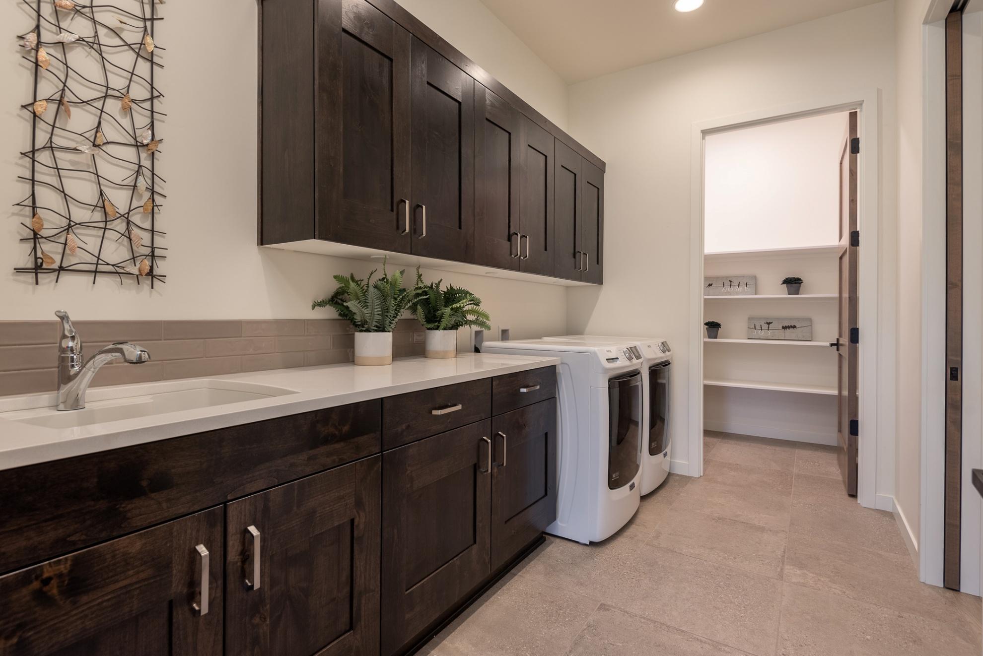 1925 Townhomes - Residential