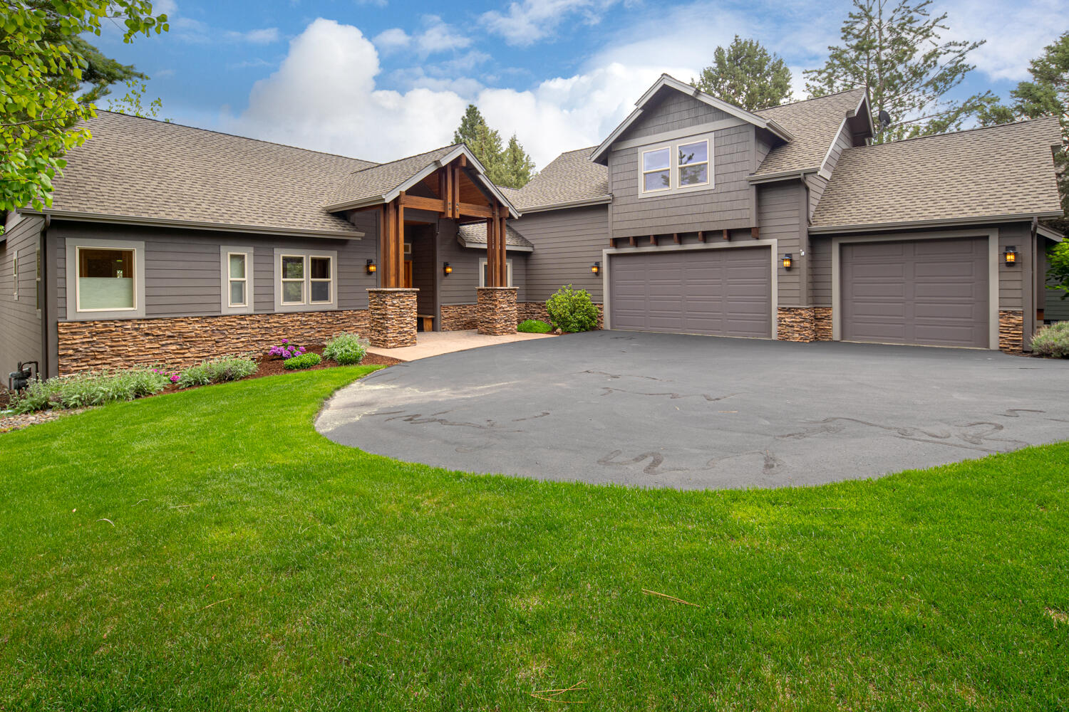 Rivers Edge Village - Residential