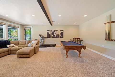 Tiny photo for 2885 NW Perlette Lane, Bend, OR 97703 (MLS # 220210255)