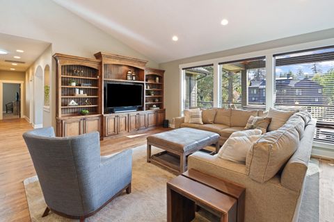 Tiny photo for 2885 NW Perlette Lane, Bend, OR 97703 (MLS # 220210255)