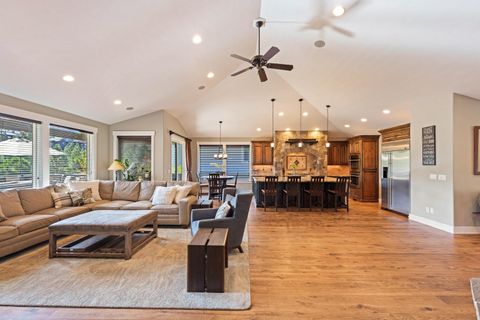 Tiny photo for 2885 NW Perlette Lane, Bend, OR 97703 (MLS # 220210255)