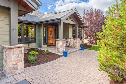 Tiny photo for 2885 NW Perlette Lane, Bend, OR 97703 (MLS # 220210255)