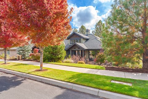Tiny photo for 2885 NW Perlette Lane, Bend, OR 97703 (MLS # 220210255)