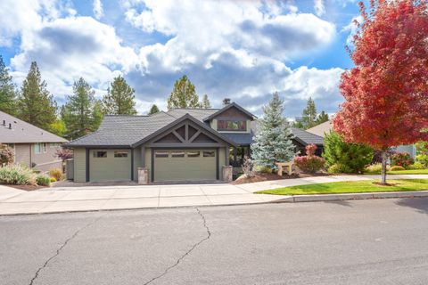 Tiny photo for 2885 NW Perlette Lane, Bend, OR 97703 (MLS # 220210255)