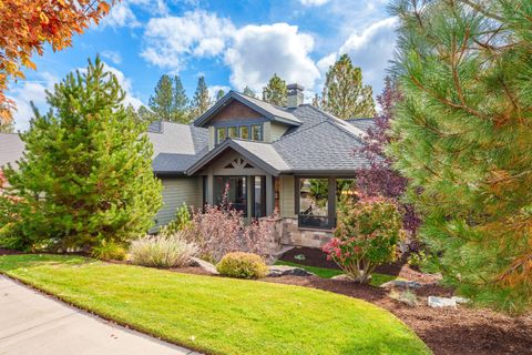 Tiny photo for 2885 NW Perlette Lane, Bend, OR 97703 (MLS # 220210255)