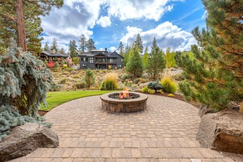 Tiny photo for 2885 NW Perlette Lane, Bend, OR 97703 (MLS # 220210255)