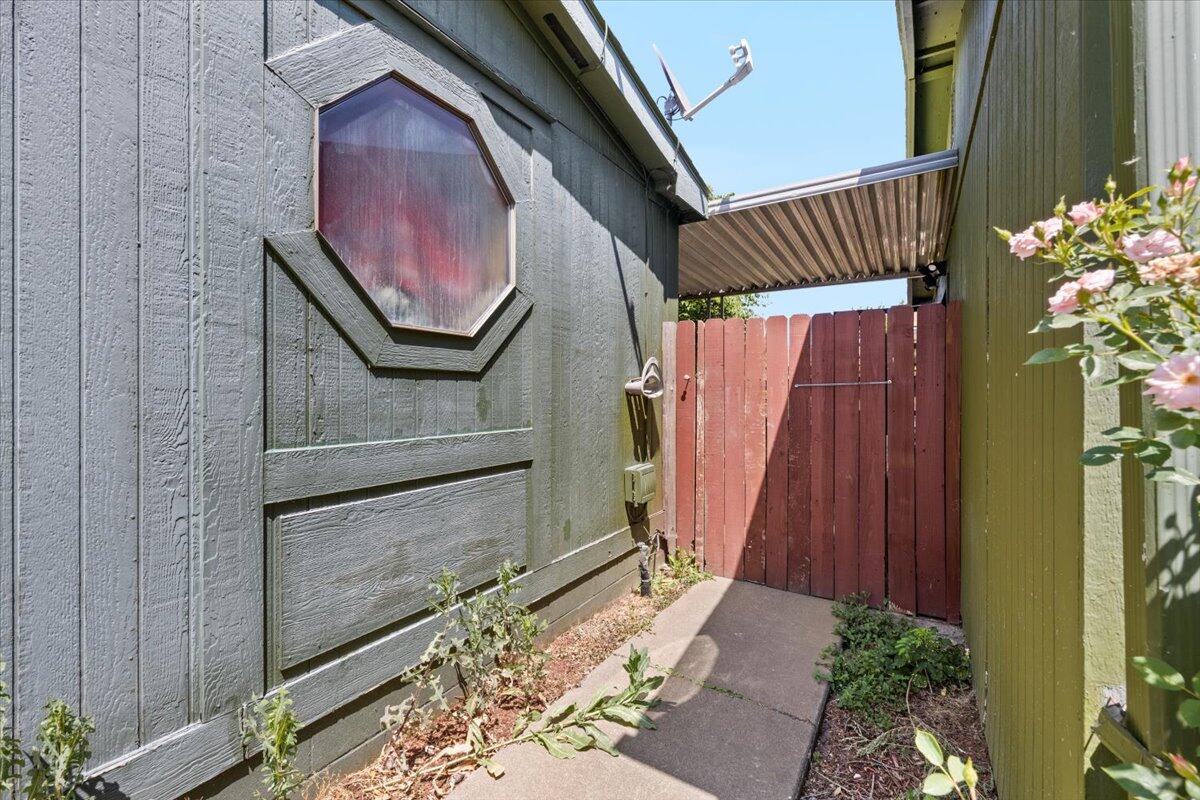 Brentcrest Estates - Residential