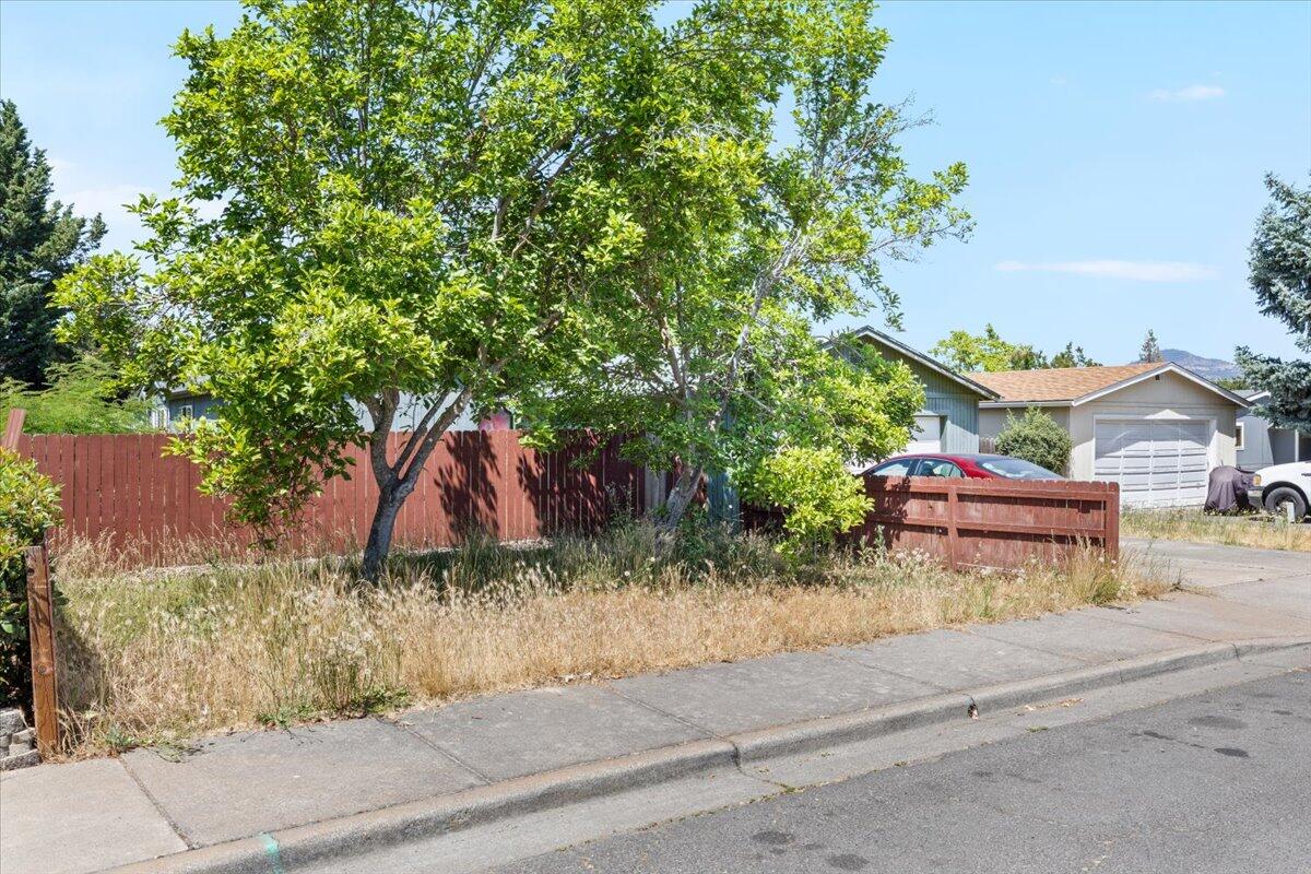 Brentcrest Estates - Residential