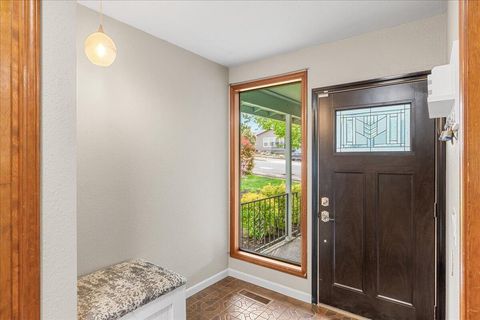 Tiny photo for 2981 Rosewood Street, Medford, OR 97504 (MLS # 220219916)