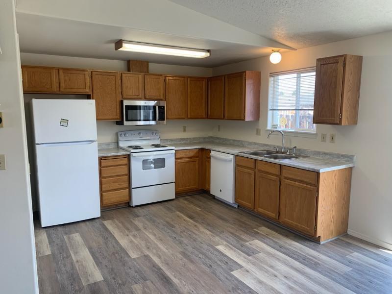 1762 SW 35th Street