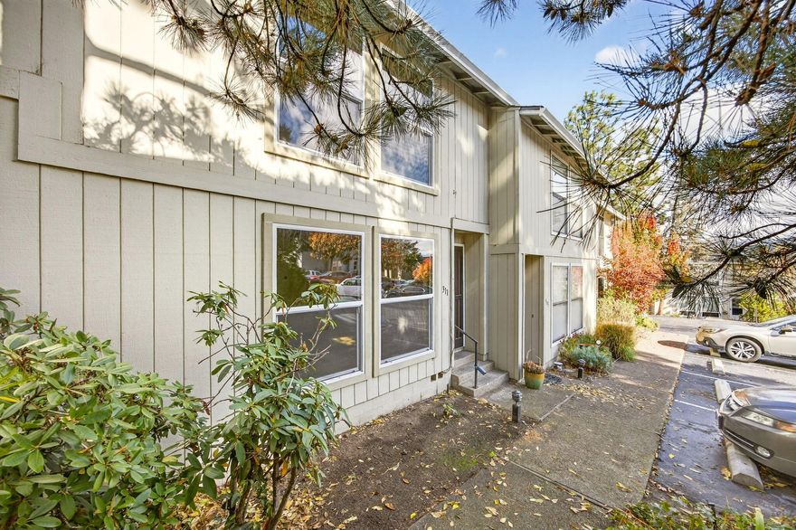 Excellent proximity to The Plaza and downtown from this move-in-ready condo! Recent updates include a new HVAC system, new flooring throughout, new double-pane vinyl windows in front, stainless steel appliances, an updated upstairs bathroom vanity, and decomposed granite in the garden area. This condo has been lovingly cared for and is ready for its next owner to enjoy. Located near Helman Elementary, the hospital, restaurants, and just a short distance to Shakespeare, shops, and Lithia Park. The $250/month HOA covers water, sewer, and trash. A wonderful opportunity to own a beautifully maintained home in a prime location!