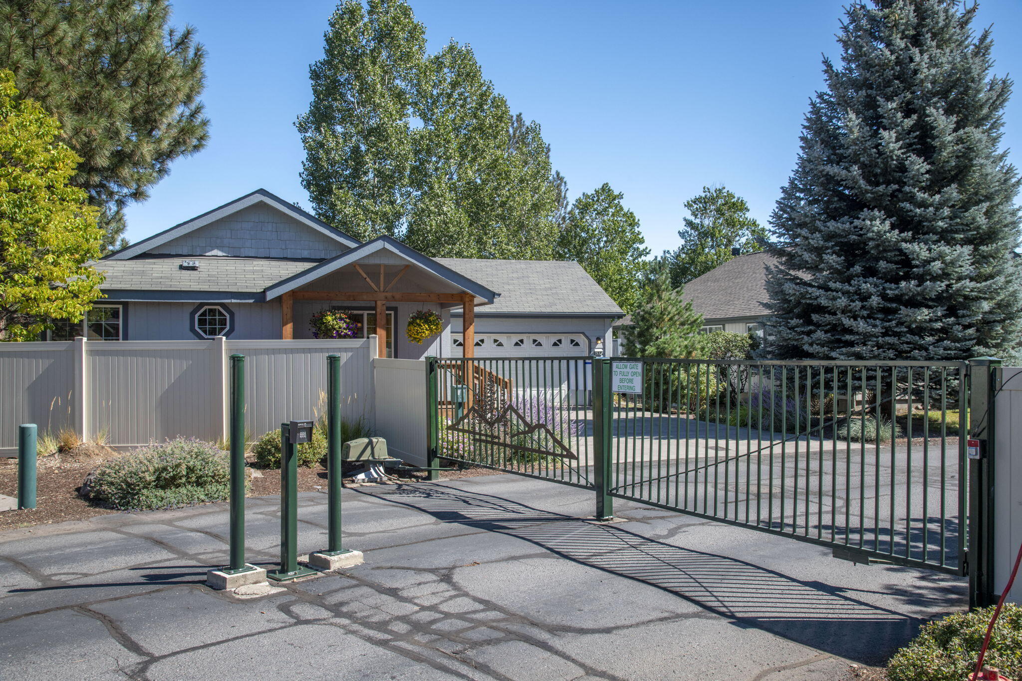 Pines At Sisters - Residential