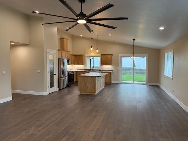 Buckmaster - Residential