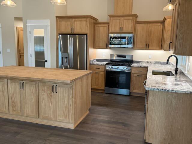 Buckmaster - Residential