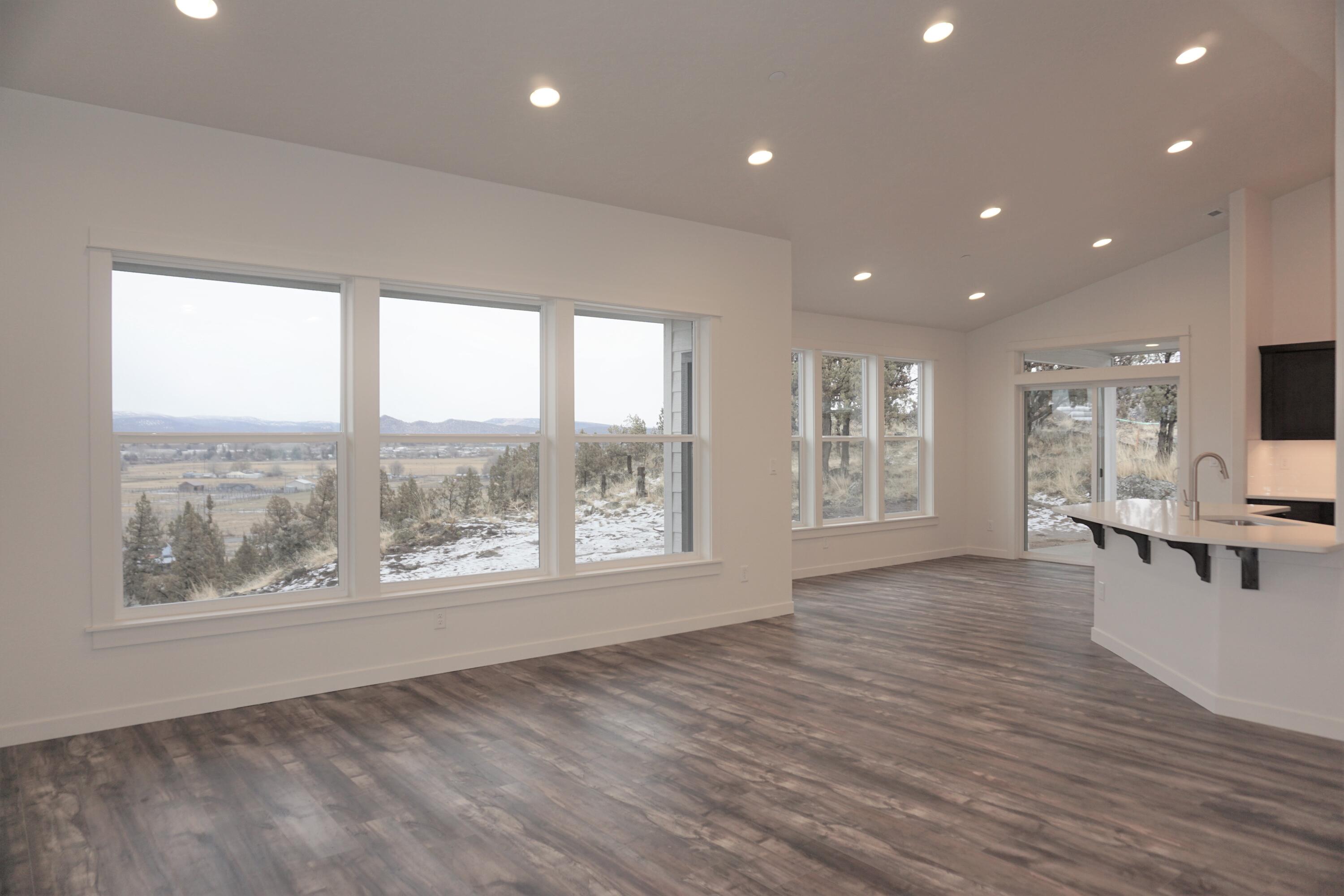 Crescent Rim Estates - Residential