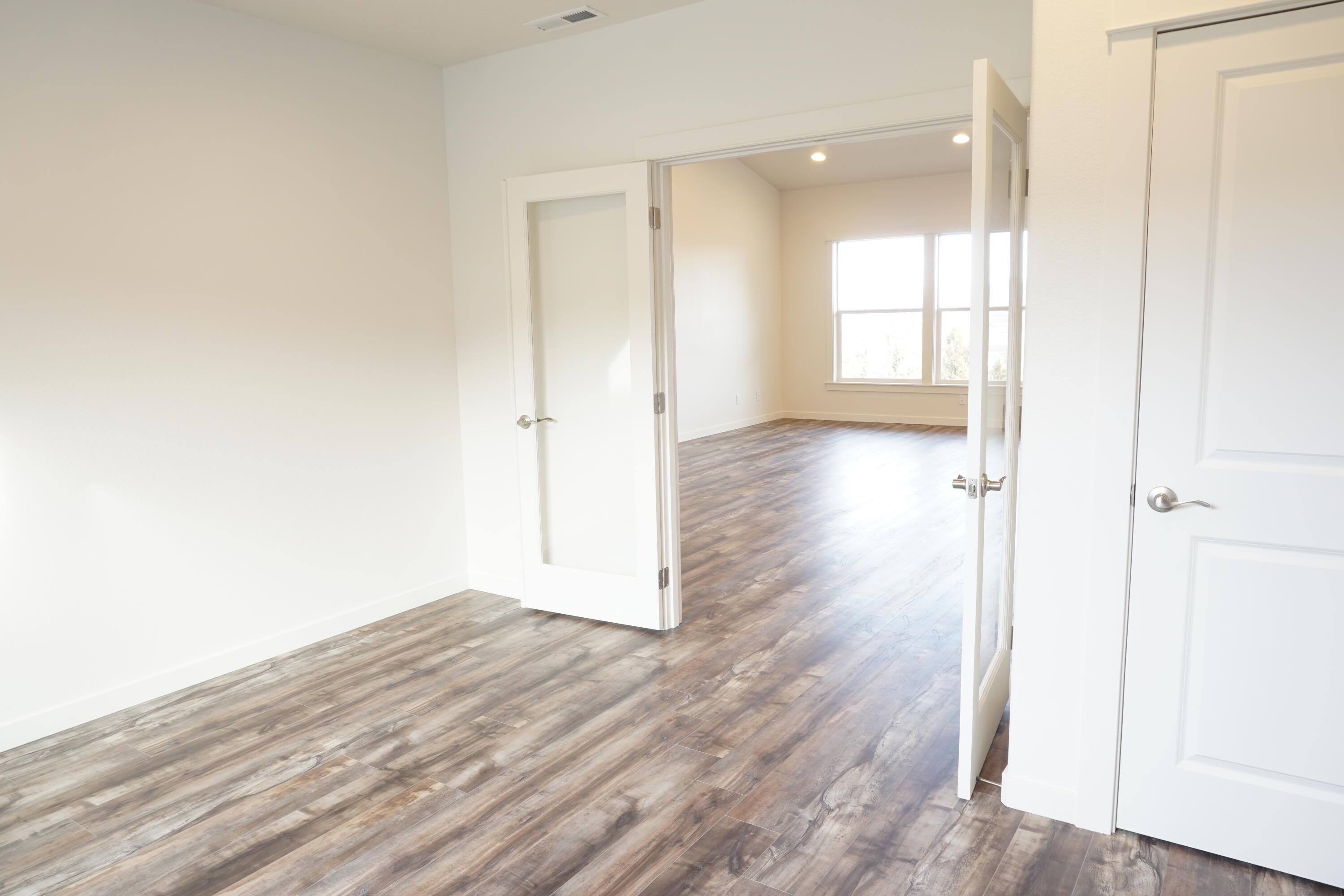 Crescent Rim Estates - Residential