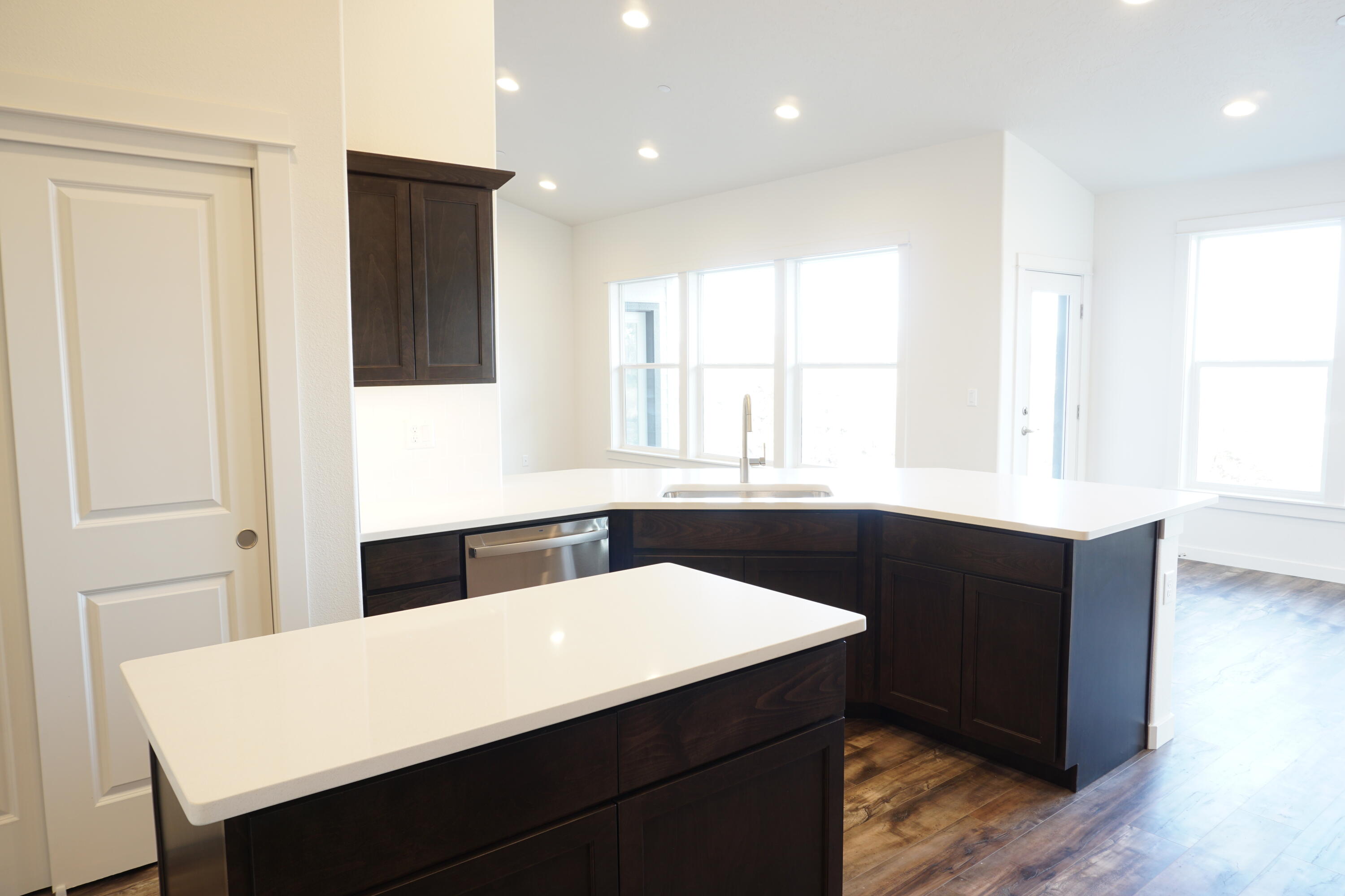 Crescent Rim Estates - Residential