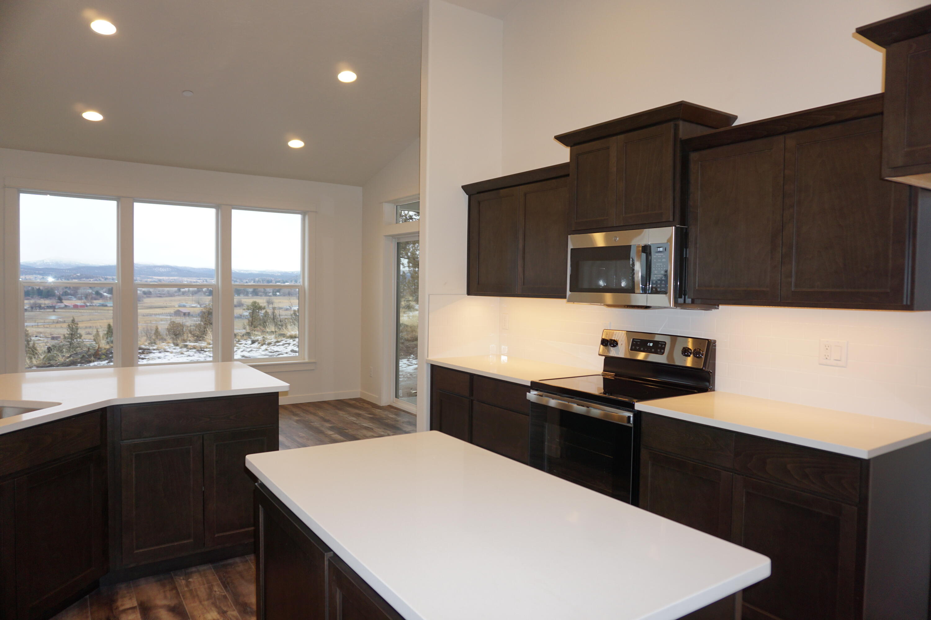 Crescent Rim Estates - Residential