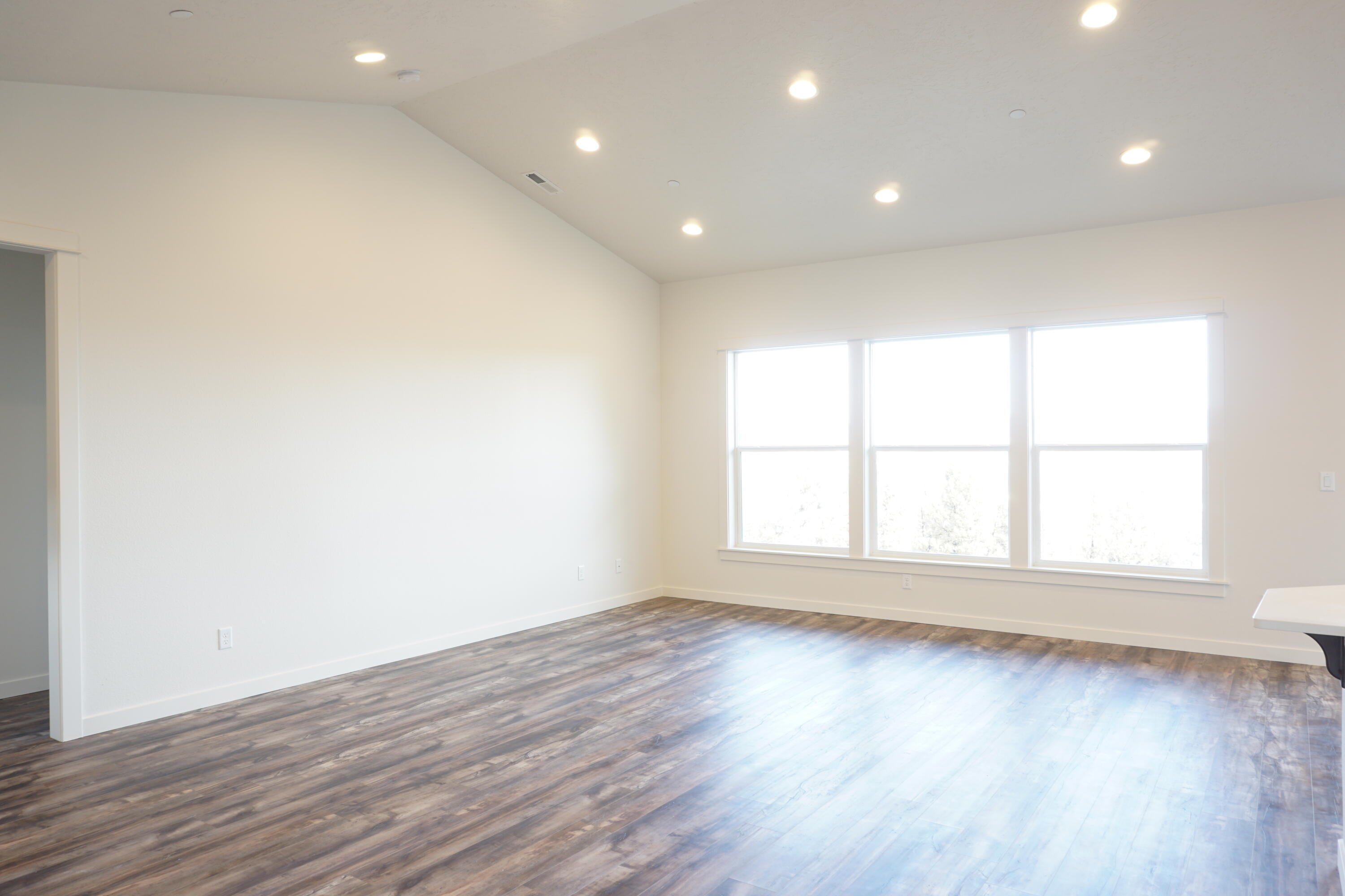 Crescent Rim Estates - Residential