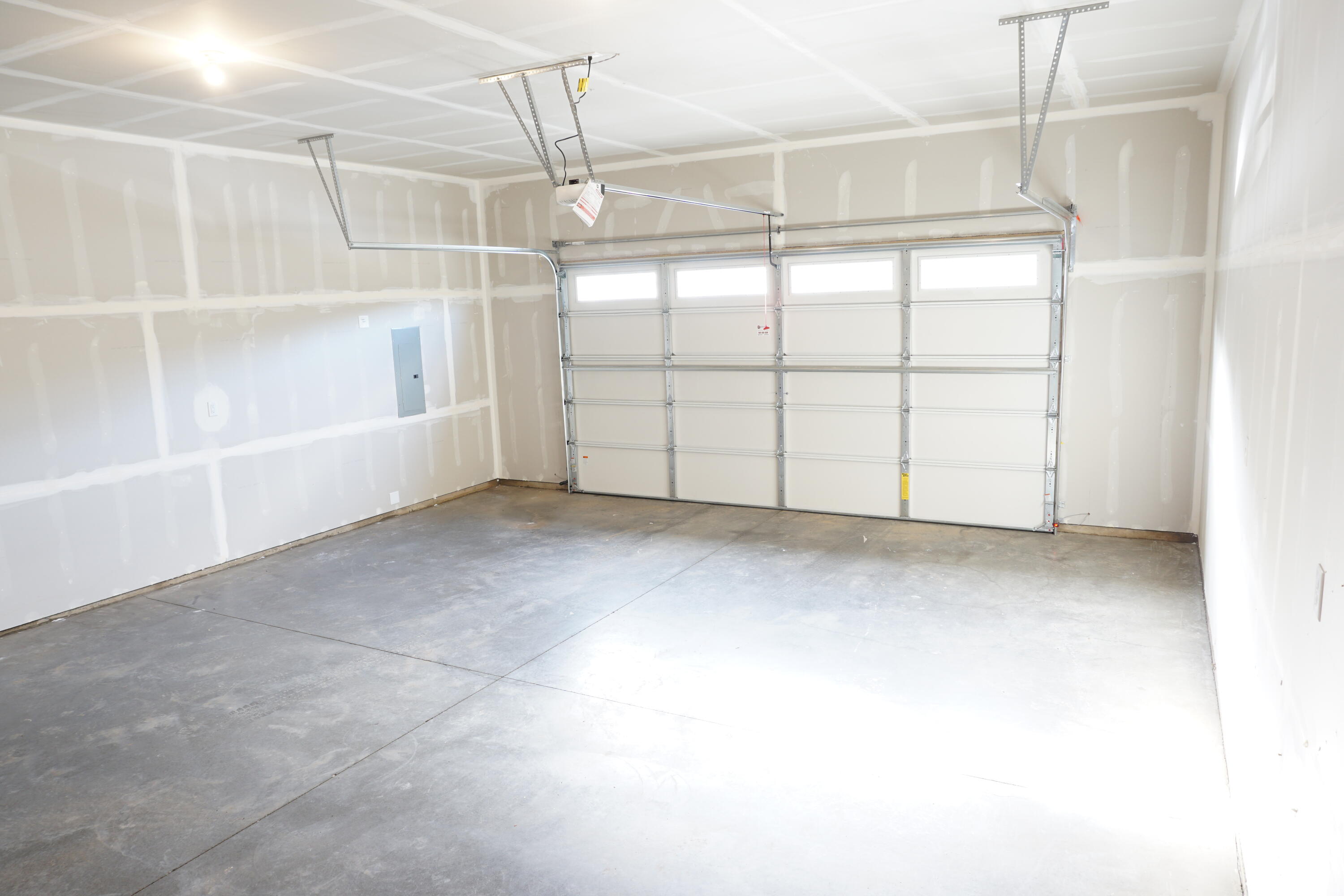 Crescent Rim Estates - Residential