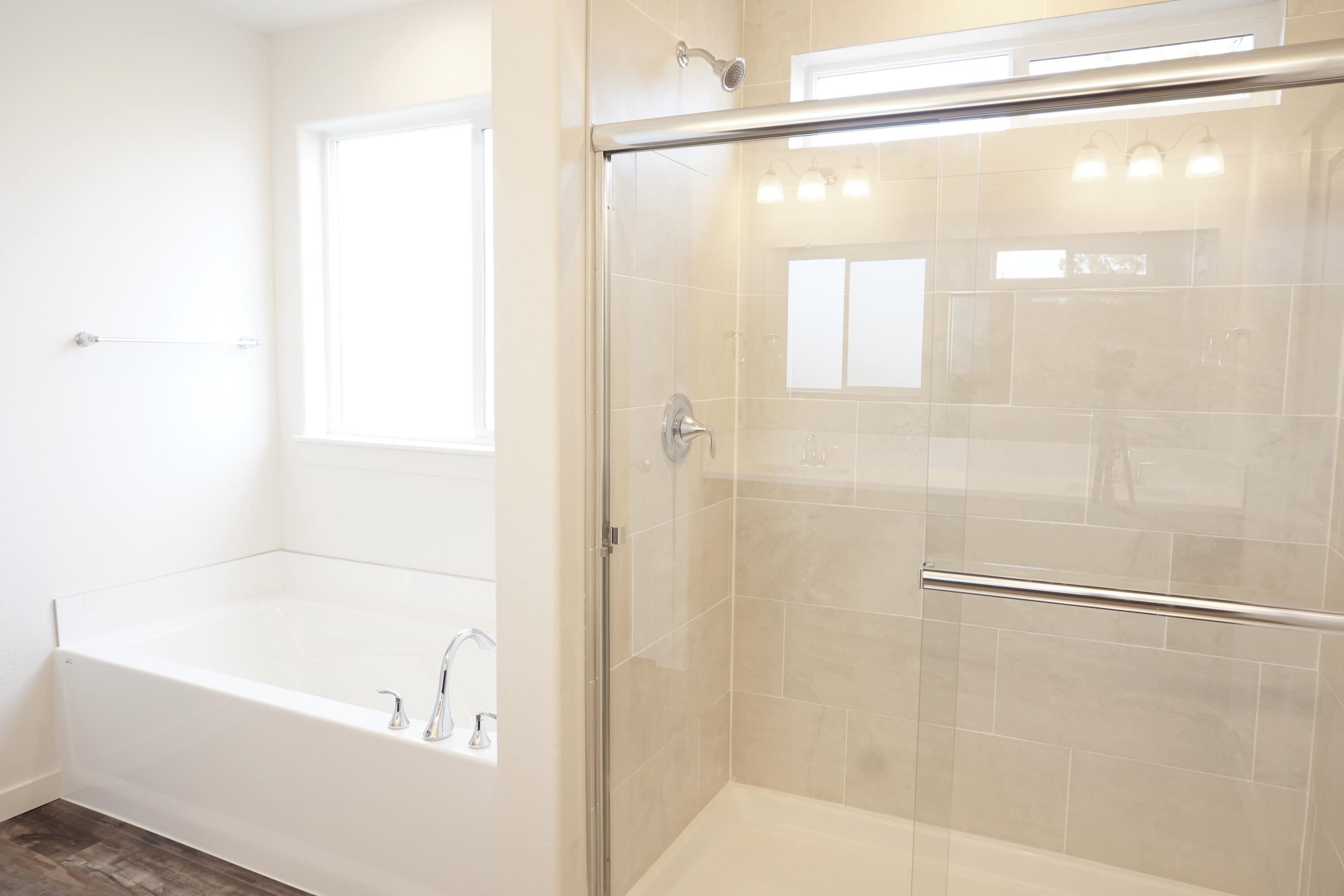 Crescent Rim Estates - Residential