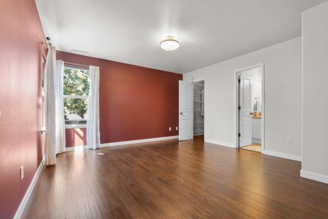 Tiny photo for 20392 Aberdeen Drive, Bend, OR 97702 (MLS # 220219844)