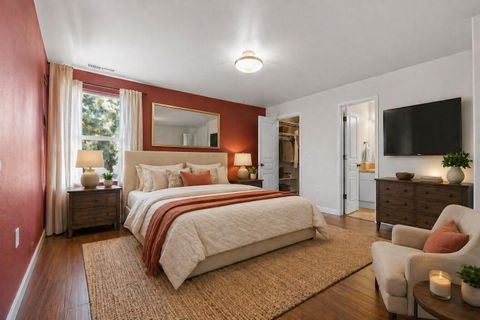 Tiny photo for 20392 Aberdeen Drive, Bend, OR 97702 (MLS # 220219844)