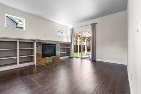 Tiny photo for 20392 Aberdeen Drive, Bend, OR 97702 (MLS # 220219844)