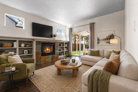 Tiny photo for 20392 Aberdeen Drive, Bend, OR 97702 (MLS # 220219844)