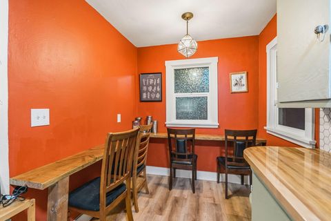 Tiny photo for 46822 Sunset Avenue, Westfir, OR 97492 (MLS # 220216890)