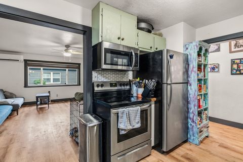 Tiny photo for 46822 Sunset Avenue, Westfir, OR 97492 (MLS # 220216890)