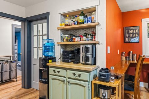 Tiny photo for 46822 Sunset Avenue, Westfir, OR 97492 (MLS # 220216890)