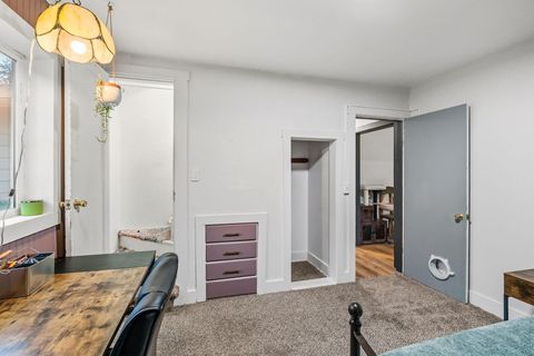 Tiny photo for 46822 Sunset Avenue, Westfir, OR 97492 (MLS # 220216890)