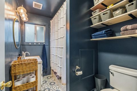 Tiny photo for 46822 Sunset Avenue, Westfir, OR 97492 (MLS # 220216890)