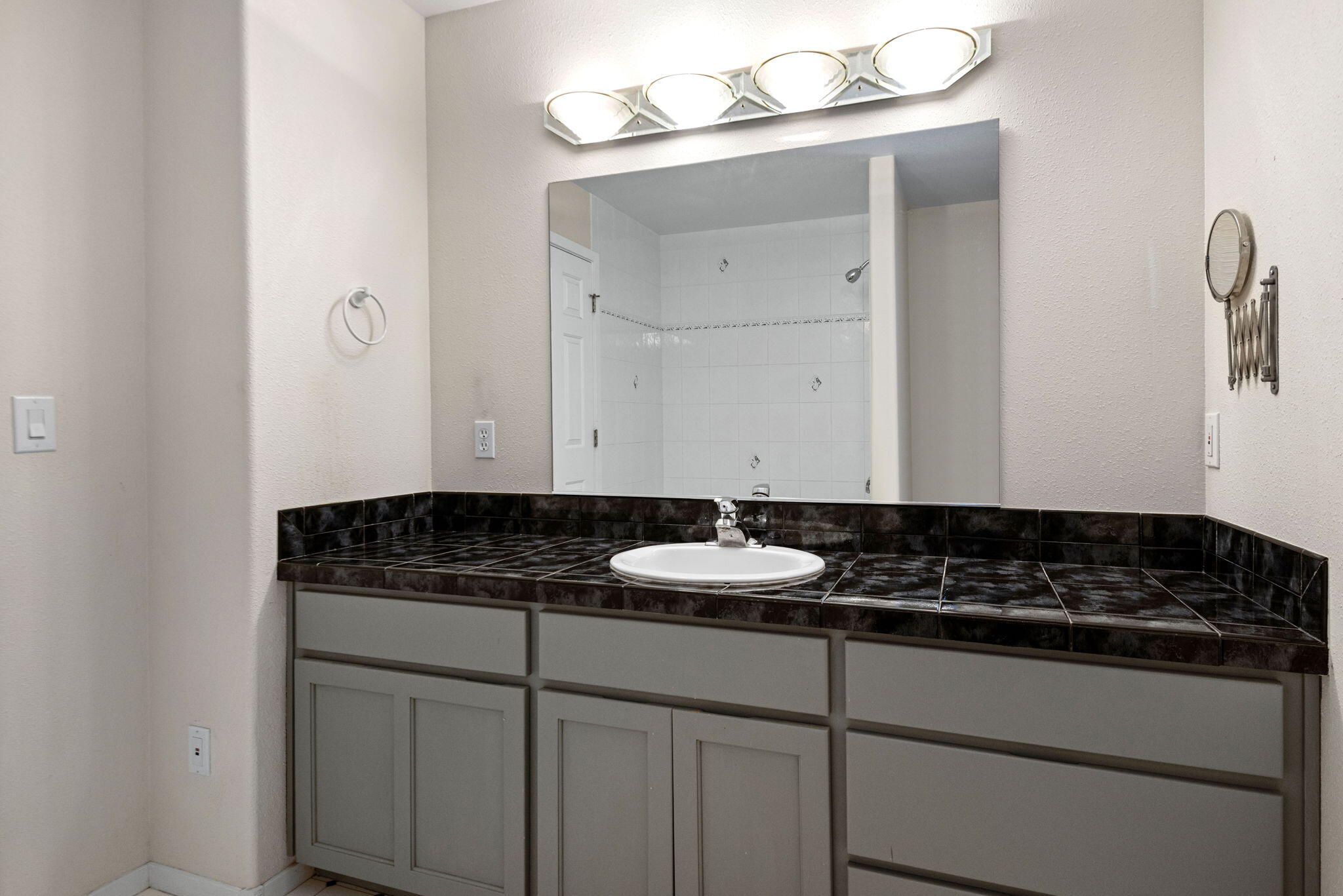 Boulder Brook - Residential