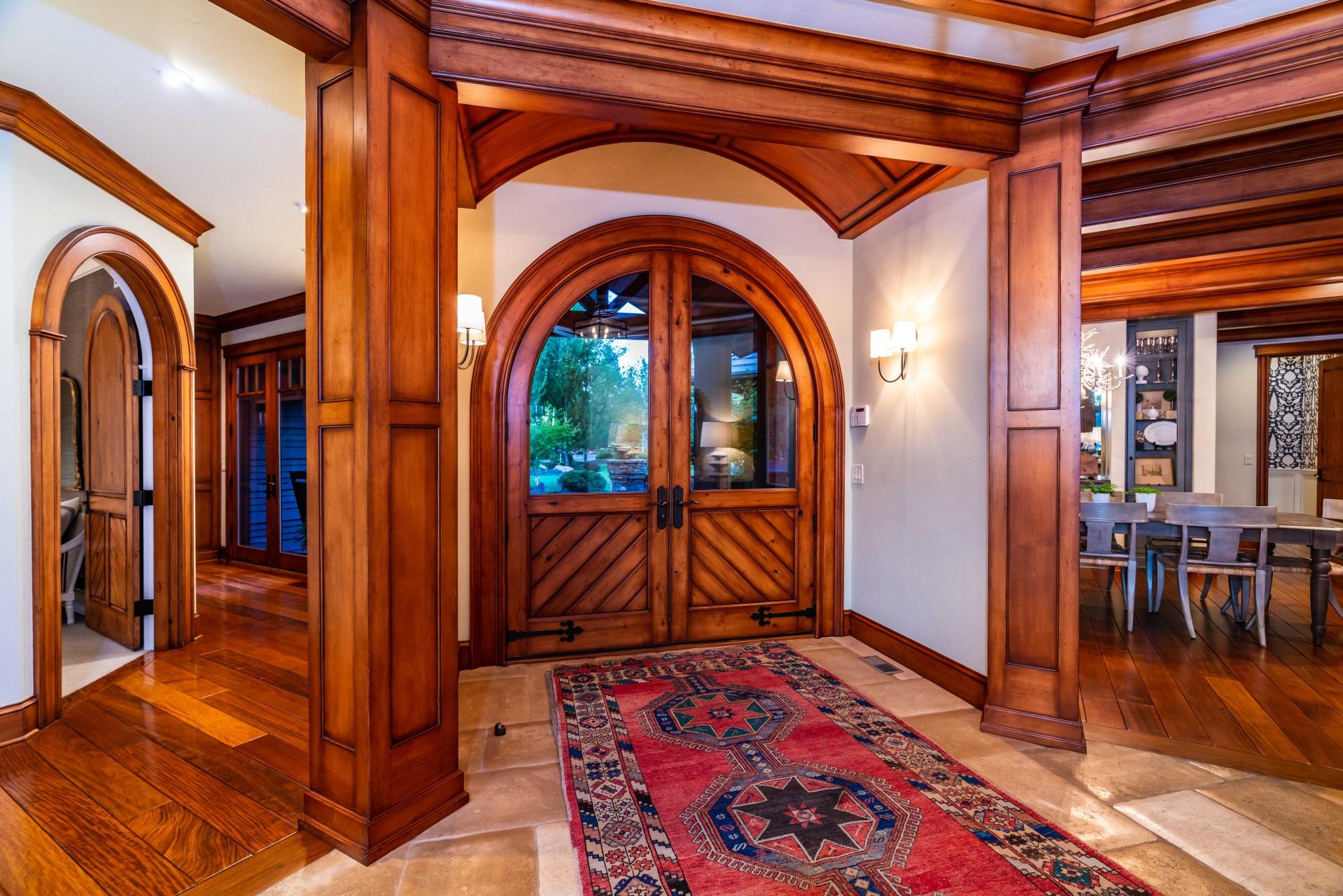 Broken Top - Residential