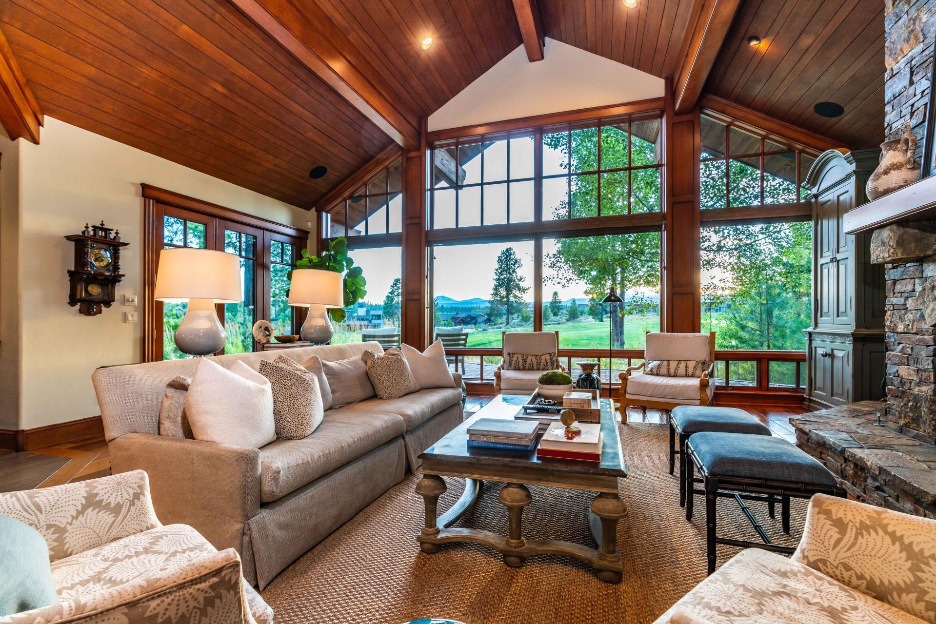 Broken Top - Residential