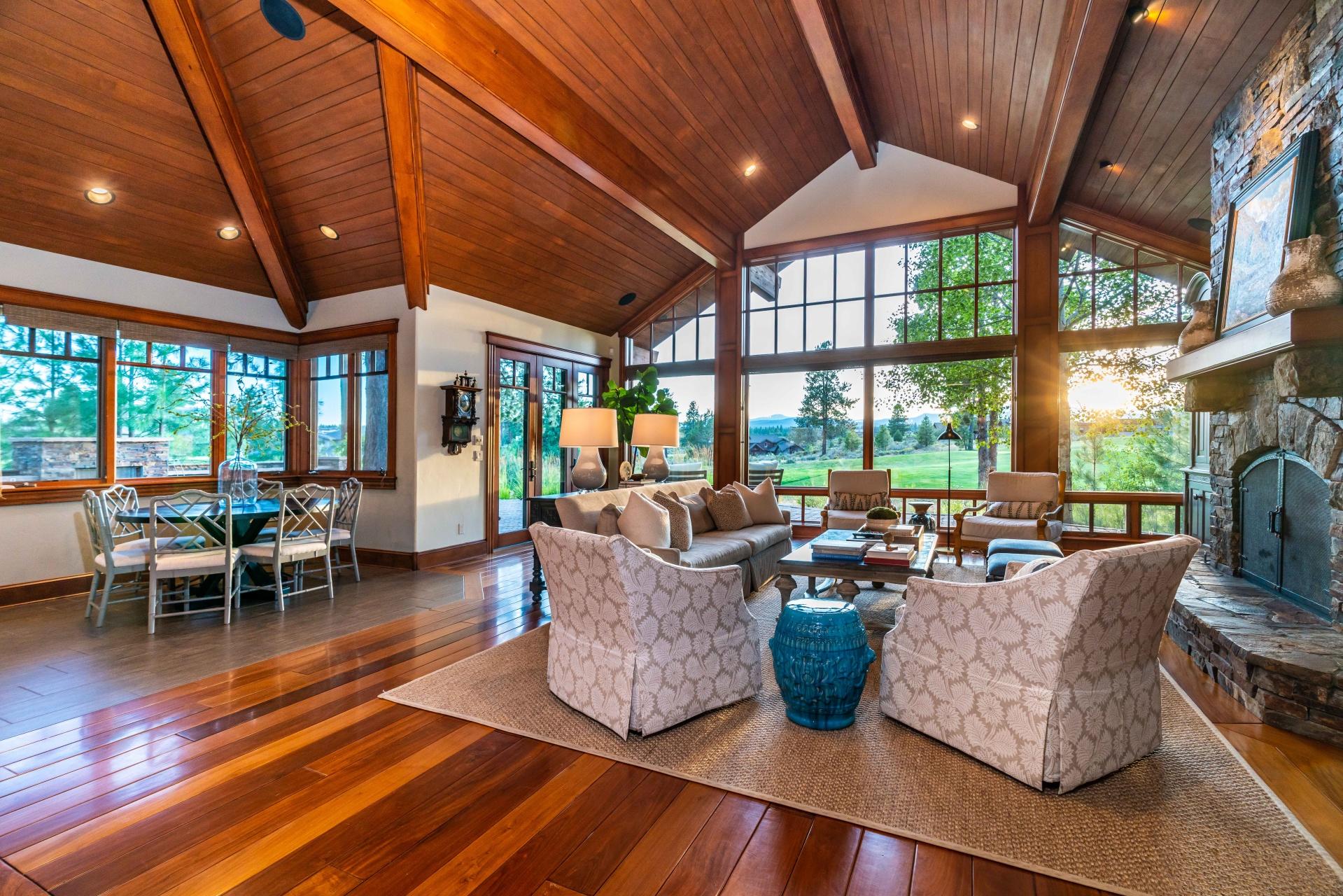 Broken Top - Residential