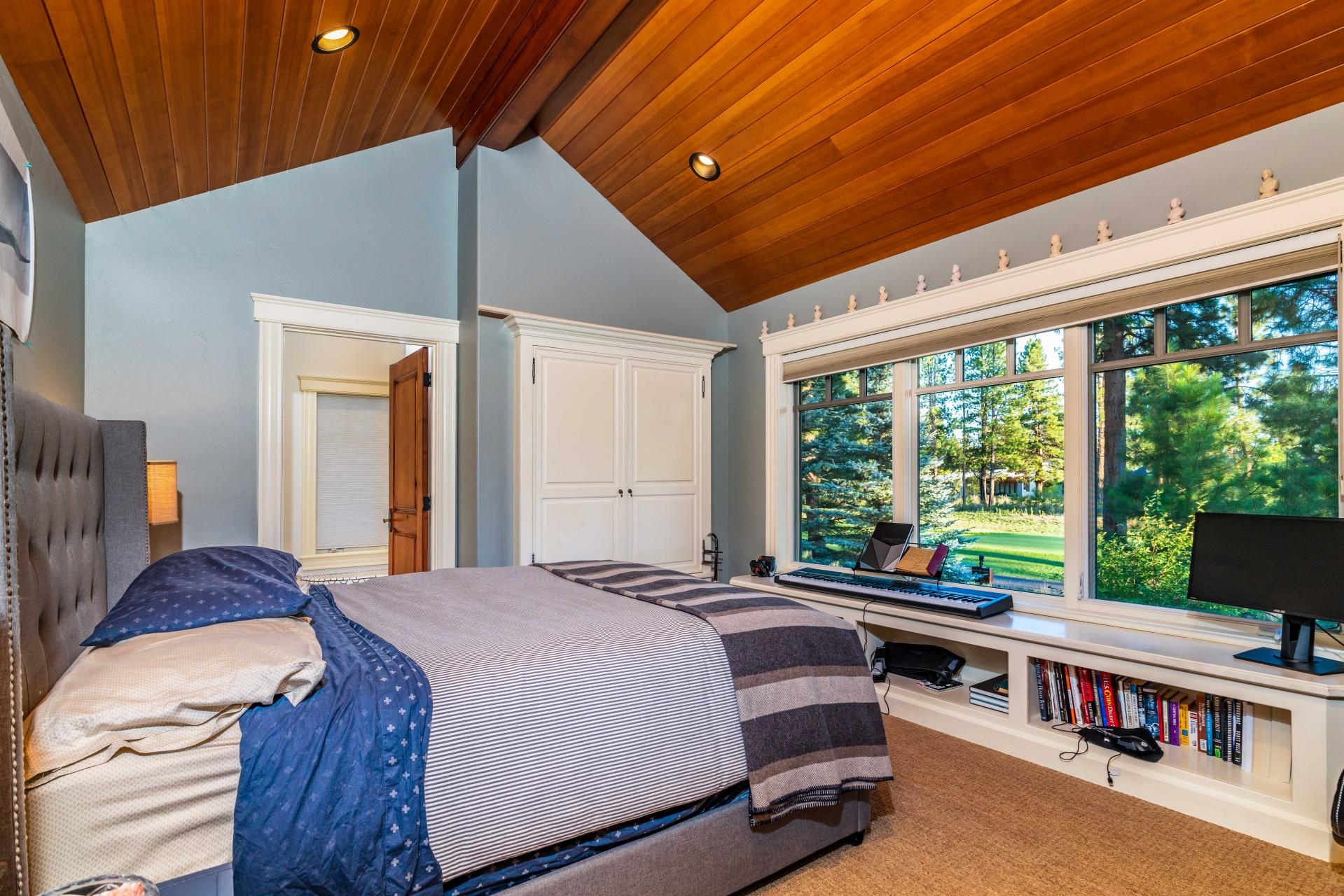 Broken Top - Residential