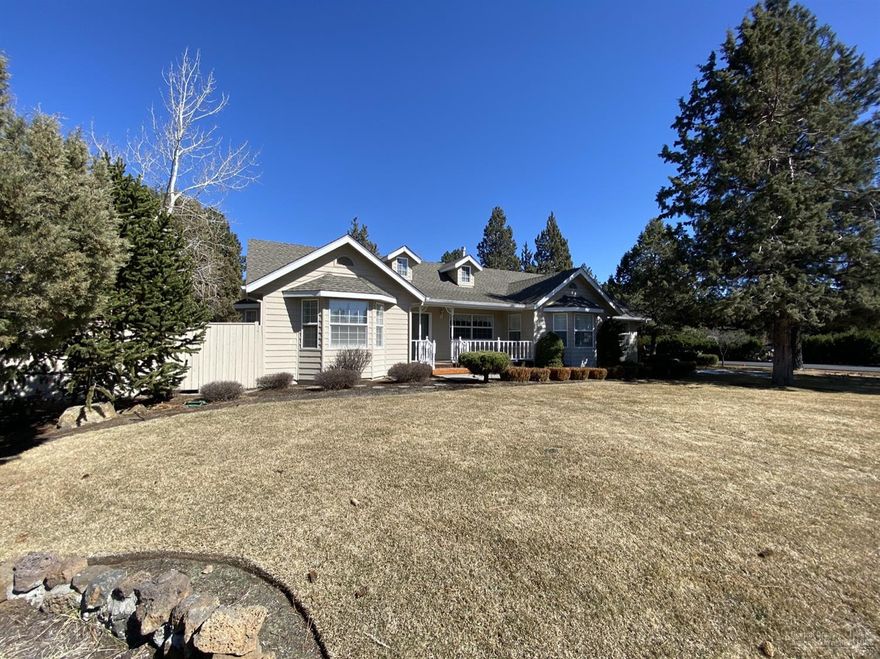 This lovely single-level home with inviting front porch located in Orion Estates welcomes you with a large lot and privacy in this quiet neighborhood. Sitting on .5 acre with a large 3 car garage with the 3rd bay having heat and was previously used as a woodworking shop, fenced yard with deck to enjoy the beautiful setting. The home offers a large living space with plenty of room for entertaining, beautiful kitchen with breakfast area, as well as a formal dining room. You'll love the beautiful gunstock oak wood floors, convenience of the location and room for RV parking.