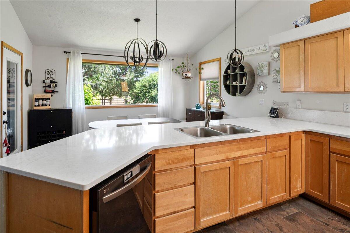 Canyon View - Residential