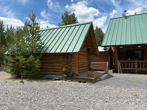 Tiny photo for 123415 Surveyor Road, Crescent Lake, OR 97733 (MLS # 220223966)