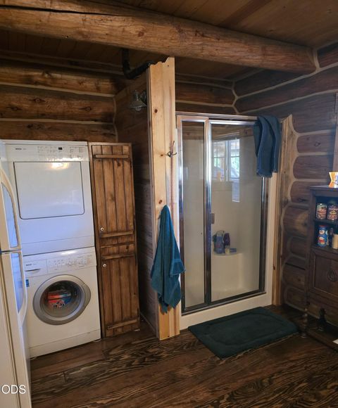 Tiny photo for 123415 Surveyor Road, Crescent Lake, OR 97733 (MLS # 220223966)
