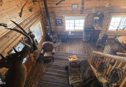 Tiny photo for 123415 Surveyor Road, Crescent Lake, OR 97733 (MLS # 220223966)