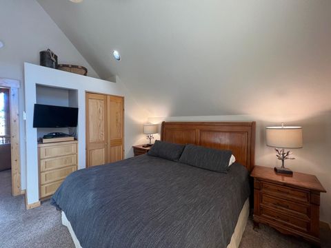 Tiny photo for 1540 Cinnamon Teal Drive #EC3B, Redmond, OR 97756 (MLS # 220213207)