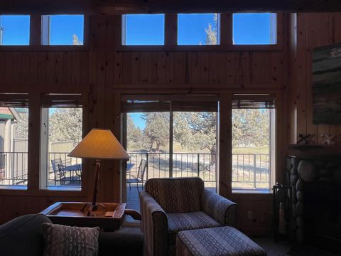 Tiny photo for 1540 Cinnamon Teal Drive #EC3B, Redmond, OR 97756 (MLS # 220213207)