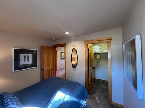 Tiny photo for 1540 Cinnamon Teal Drive #EC3B, Redmond, OR 97756 (MLS # 220213207)