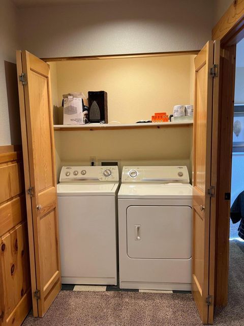 Tiny photo for 1540 Cinnamon Teal Drive #EC3B, Redmond, OR 97756 (MLS # 220213207)