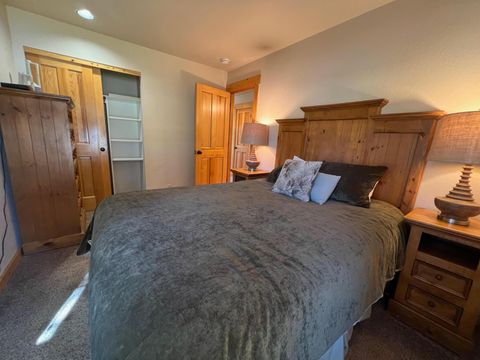 Tiny photo for 1540 Cinnamon Teal Drive #EC3B, Redmond, OR 97756 (MLS # 220213207)